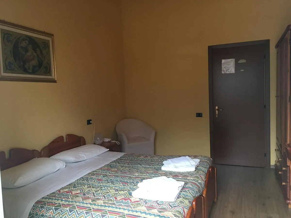 Hotel Sporting Club Ballabio 3*,  Italia